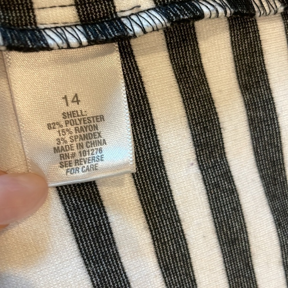Dressbarn Button Down Black & White Dress - Picture 7 of 13